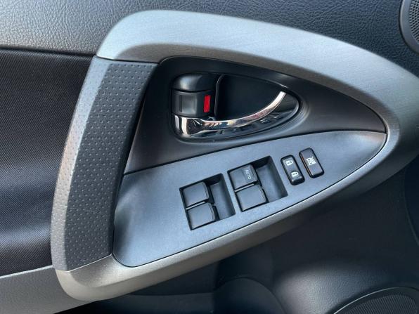 Toyota RAV4 III (XA30) Рестайлинг с пробегом 2012 года, цена 1 450 000 рублей, 226360 км, внедорожник, Автокод Объявления