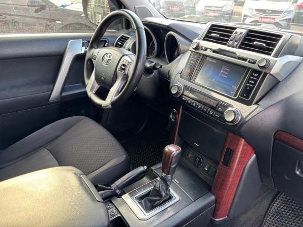 Toyota Land Cruiser Prado 150 Series Рестайлинг 1 с пробегом 2014 года, цена 2 865 000 рублей, 200390 км, внедорожник, Автокод Объявления