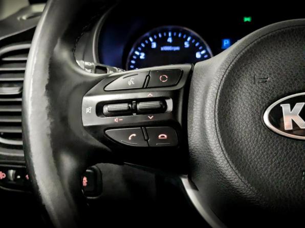 Kia Rio IV с пробегом 2018 года, цена 1 650 000 рублей, 58526 км, хэтчбек, Автокод Объявления