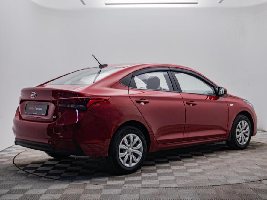 Hyundai Solaris II Москва  - изображение 5