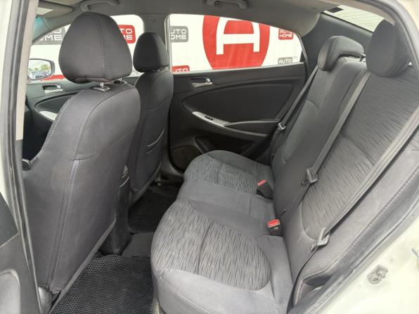 Hyundai Solaris I Рестайлинг с пробегом 2016 года, цена 625 000 рублей, 315533 км, седан, Автокод Объявления