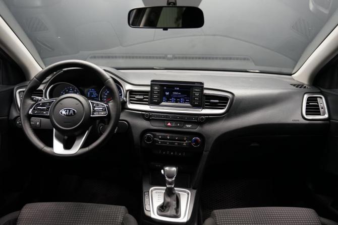 Kia Ceed III с пробегом 2019 года, цена 1 688 000 рублей, 179624 км, универсал, Автокод Объявления