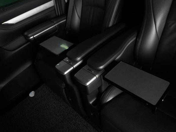 Toyota Vellfire II Рестайлинг с пробегом 2018 года, цена 5 165 000 рублей, 128486 км, минивэн, Автокод Объявления
