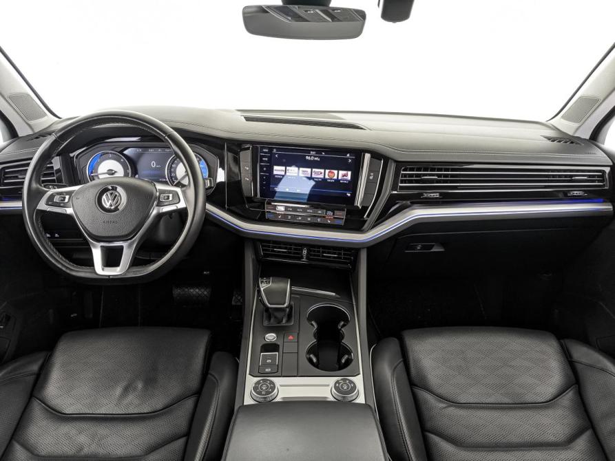 Volkswagen Touareg III Москва  - изображение 14