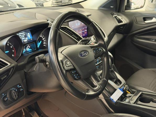 Ford Kuga II Рестайлинг с пробегом 2017 года, цена 1 169 000 рублей, 93829 км, внедорожник, Автокод Объявления