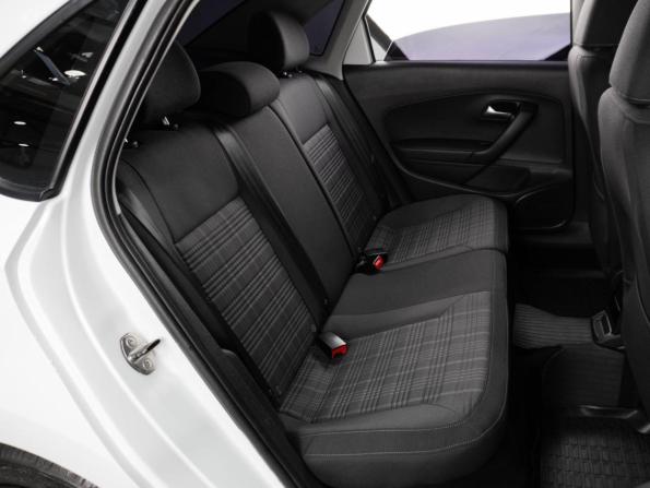 Volkswagen Polo V Рестайлинг с пробегом 2017 года, цена 1 279 000 рублей, 160415 км, седан, Автокод Объявления