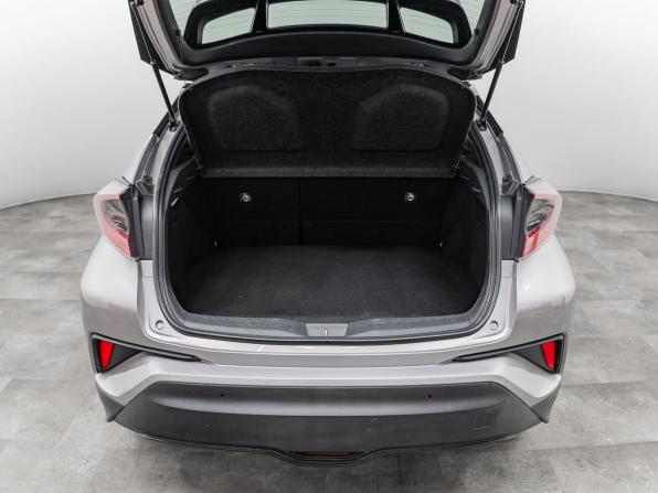 Toyota C-HR I с пробегом 2017 года, цена 1 899 000 рублей, 141551 км, внедорожник, Автокод Объявления