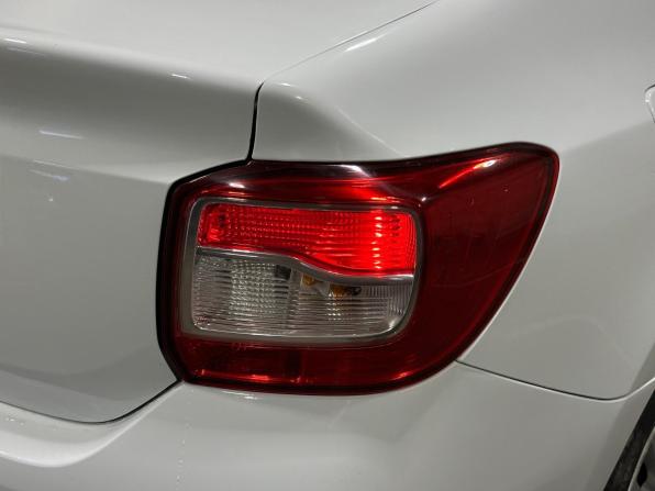 Renault Logan II Рестайлинг с пробегом 2021 года, цена 900 000 рублей, 38431 км, седан, Автокод Объявления