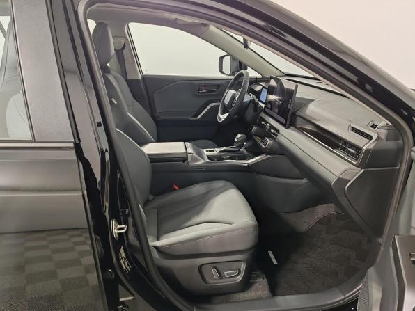 Toyota RAV4 VI (XA60) с пробегом 2026 года, цена 4 400 000 рублей, 10 км, внедорожник, Автокод Объявления