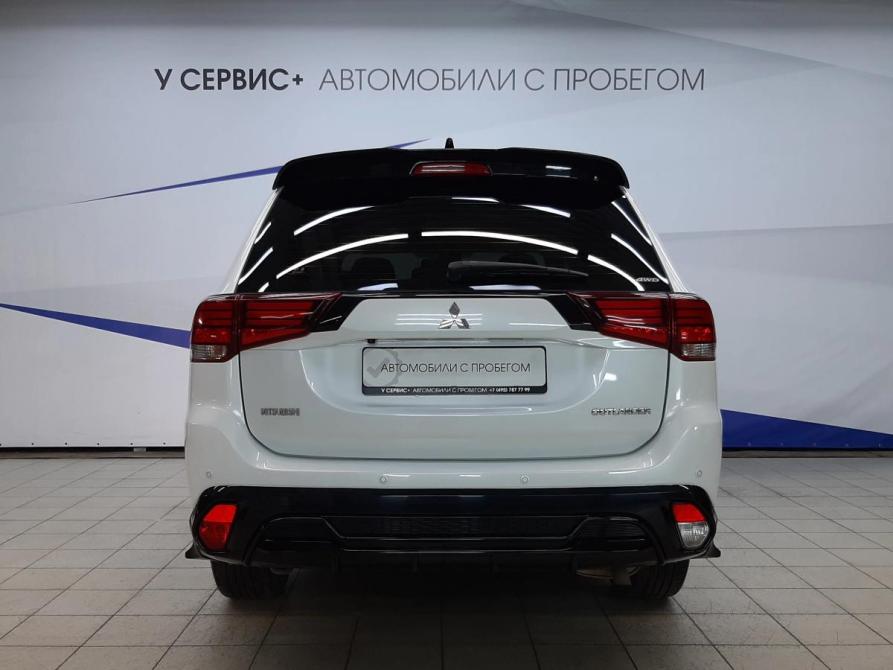 Mitsubishi Outlander III Рестайлинг 3 Москва  - изображение 4