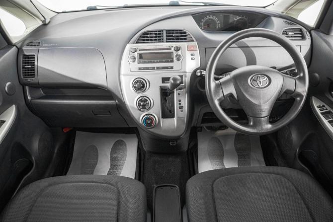 Toyota Ractis I с пробегом 2009 года, цена 599 000 рублей, 250000 км, хэтчбек, Автокод Объявления