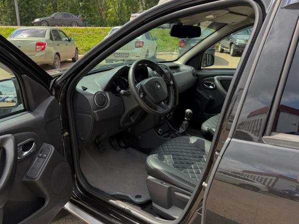 Renault Duster I Рестайлинг с пробегом 2017 года, цена 1 349 000 рублей, 119353 км, внедорожник, Автокод Объявления