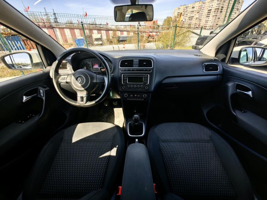 Volkswagen Polo V Санкт-Петербург  - изображение 13
