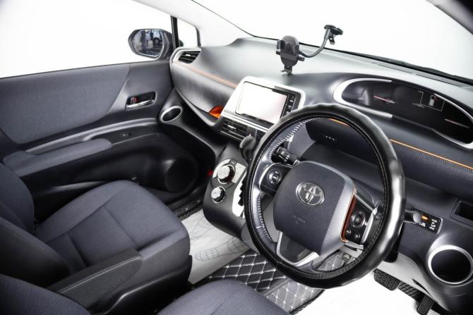 Toyota Sienta II с пробегом 2016 года, цена 1 449 000 рублей, 114000 км, компактвэн, Автокод Объявления