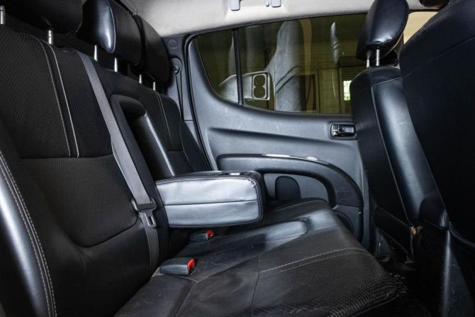 Mitsubishi L200 IV Рестайлинг с пробегом 2014 года, цена 1 759 000 рублей, 177153 км, пикап, Автокод Объявления