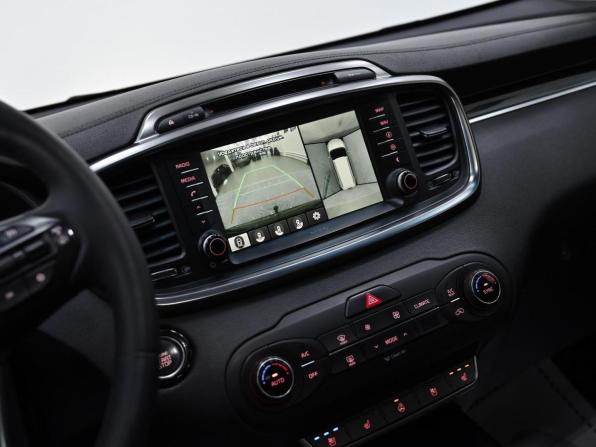 Kia Sorento III Prime с пробегом 2016 года, цена 1 499 000 рублей, 100000 км, внедорожник, Автокод Объявления