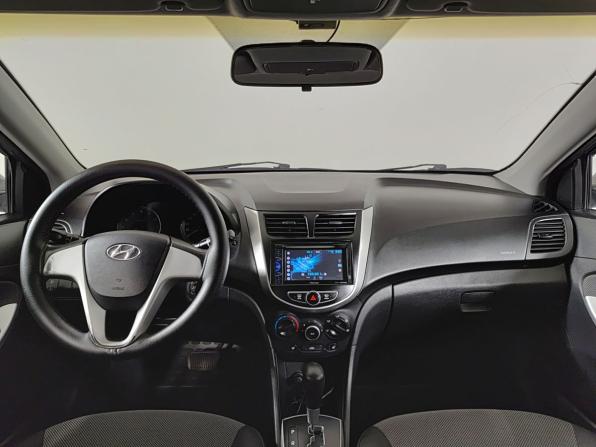 Hyundai Solaris I с пробегом 2011 года, цена 655 000 рублей, 155161 км, седан, Автокод Объявления