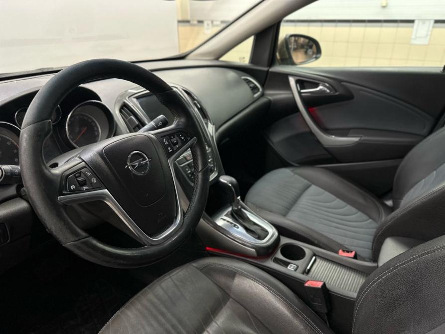 Opel Astra J Рестайлинг Ростов-на-Дону  - изображение 5