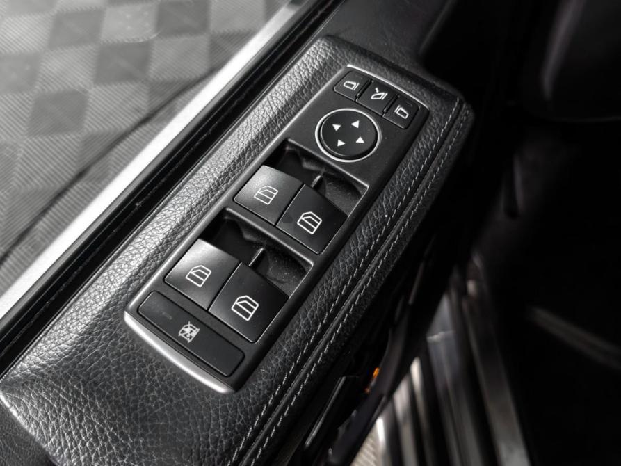 Mercedes-Benz G-Класс AMG I (W463) Рестайлинг 2 Санкт-Петербург  - изображение 10