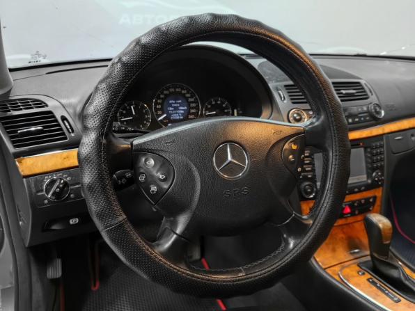 Mercedes-Benz E-Класс III (W211 S211) с пробегом 2005 года, цена 805 000 рублей, 301229 км, седан, Автокод Объявления
