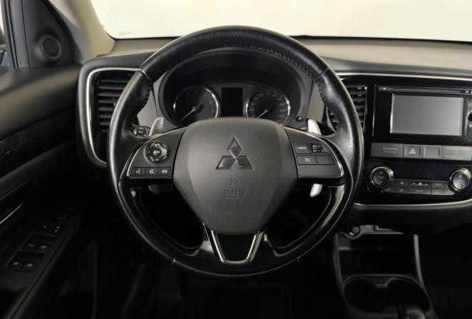 Mitsubishi Outlander III Рестайлинг 2 с пробегом 2016 года, цена 1 940 000 рублей, 110754 км, внедорожник, Автокод Объявления
