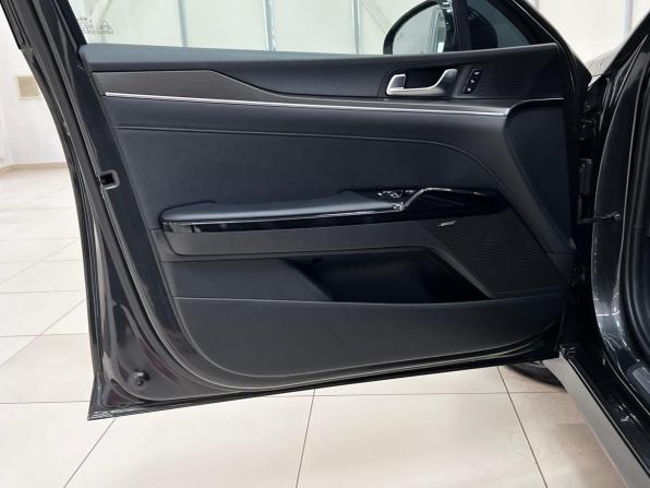 Kia K5 III с пробегом 2021 года, цена 3 190 000 рублей, 78010 км, седан, Автокод Объявления
