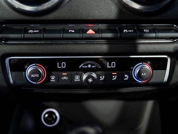 Audi A3 III (8V) Рестайлинг с пробегом 2019 года, цена 1 500 000 рублей, 57138 км, хэтчбек, Автокод Объявления