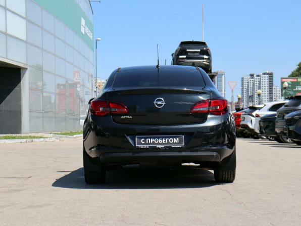 Opel Astra J Рестайлинг с пробегом 2013 года, цена 710 000 рублей, 266158 км, седан, Автокод Объявления