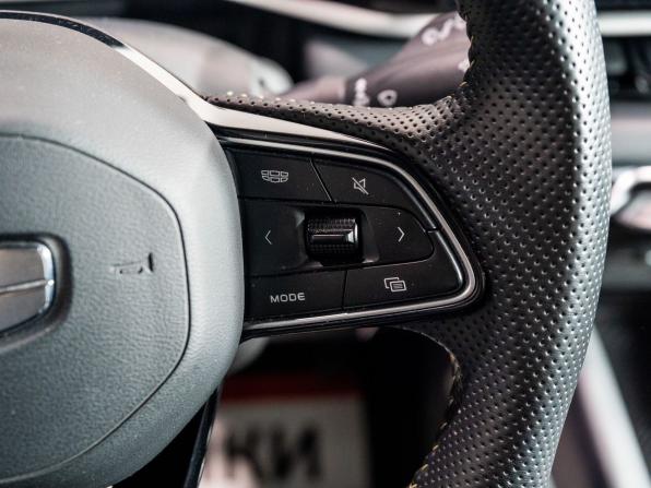 Geely Coolray I Рестайлинг 2 с пробегом 2025 года, цена 2 150 000 рублей, 11000 км, внедорожник, Автокод Объявления