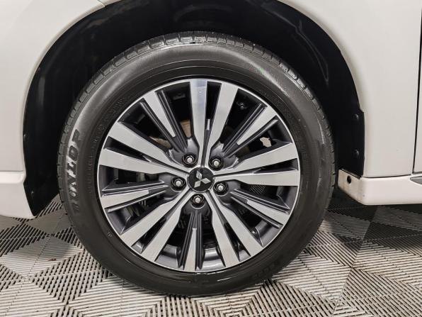 Mitsubishi Outlander III Рестайлинг 3 с пробегом 2022 года, цена 2 549 000 рублей, 35133 км, внедорожник, Автокод Объявления