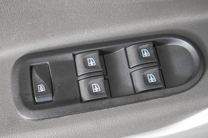 Lada (ВАЗ) XRAY I с пробегом 2018 года, цена 999 000 рублей, 88000 км, хэтчбек, Автокод Объявления