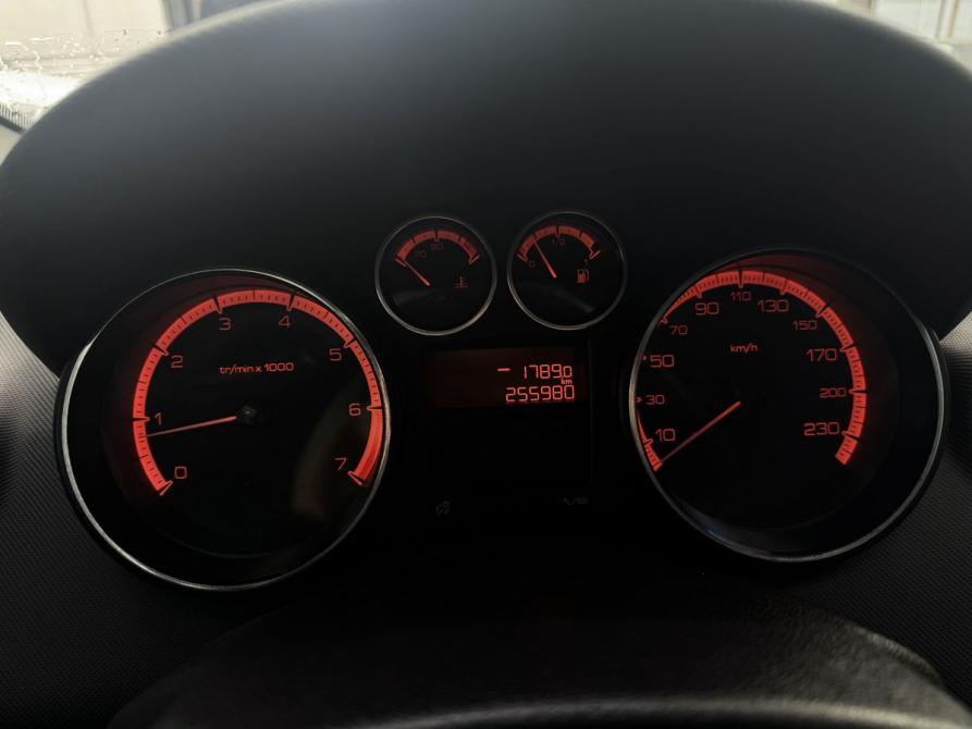 Peugeot 408 I Минеральные Воды  - изображение 11