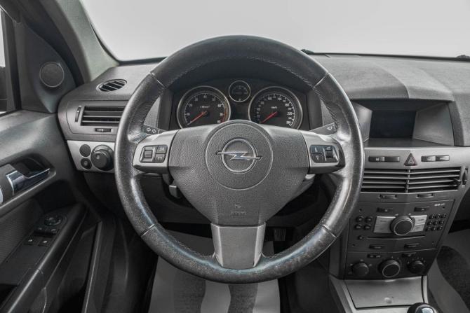 Opel Astra H Рестайлинг с пробегом 2006 года, цена 499 000 рублей, 192000 км, хэтчбек, Автокод Объявления
