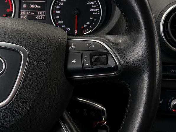 Audi A3 III (8V) с пробегом 2013 года, цена 1 109 000 рублей, 197146 км, хэтчбек, Автокод Объявления