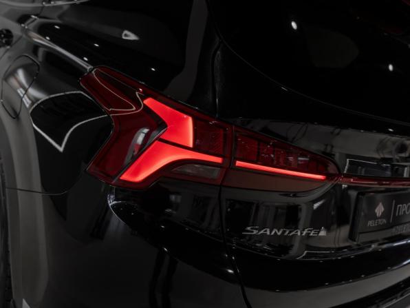 Hyundai Santa Fe IV Рестайлинг с пробегом 2021 года, цена 3 345 000 рублей, 93931 км, внедорожник, Автокод Объявления
