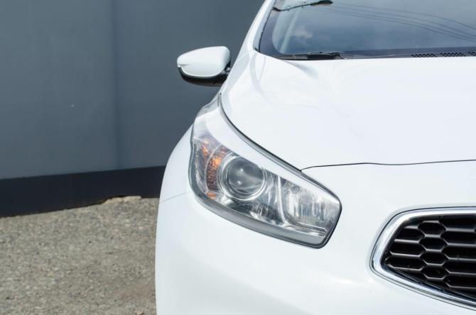 Kia Ceed II с пробегом 2013 года, цена 930 000 рублей, 210000 км, универсал, Автокод Объявления