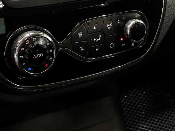 Renault Kaptur I с пробегом 2017 года, цена 1 289 000 рублей, 171744 км, внедорожник, Автокод Объявления