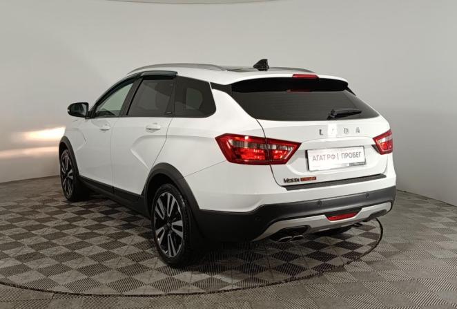 Lada (ВАЗ) Vesta I с пробегом 2021 года, цена 1 120 000 рублей, 81202 км, универсал, Автокод Объявления