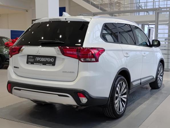 Mitsubishi Outlander III Рестайлинг 3 с пробегом 2019 года, цена 2 272 000 рублей, 101738 км, внедорожник, Автокод Объявления