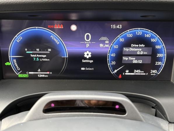 Toyota Camry IX (XV80) China Market с пробегом 2025 года, цена 4 499 000 рублей, 1240 км, седан, Автокод Объявления