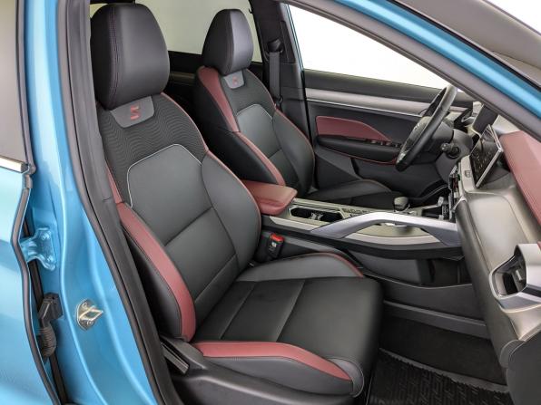 Geely Coolray I с пробегом 2023 года, цена 1 890 000 рублей, 40335 км, внедорожник, Автокод Объявления