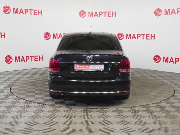Volkswagen Polo V Рестайлинг с пробегом 2017 года, цена 1 277 000 рублей, 87108 км, седан, Автокод Объявления