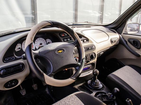 Chevrolet Niva I с пробегом 2006 года, цена 275 000 рублей, 197000 км, внедорожник, Автокод Объявления