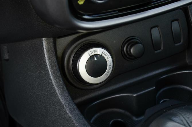 Renault Duster I с пробегом 2013 года, цена 763 000 рублей, 215000 км, внедорожник, Автокод Объявления
