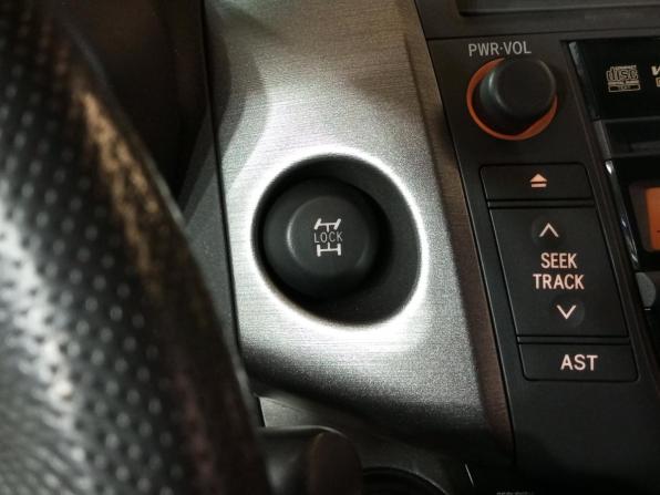 Toyota RAV4 III (XA30) Рестайлинг с пробегом 2012 года, цена 1 650 000 рублей, 131811 км, внедорожник, Автокод Объявления