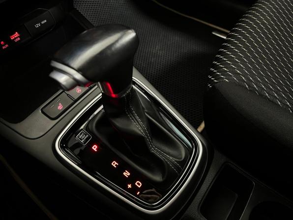 Kia Rio IV с пробегом 2019 года, цена 1 560 000 рублей, 78082 км, хэтчбек, Автокод Объявления