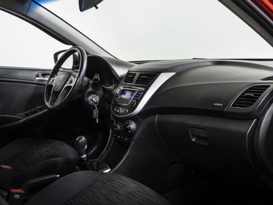 Hyundai Solaris I Рестайлинг Москва  - изображение 11