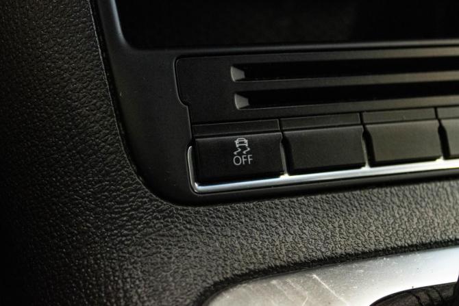 Volkswagen Tiguan I Рестайлинг с пробегом 2012 года, цена 1 419 000 рублей, 184099 км, внедорожник, Автокод Объявления