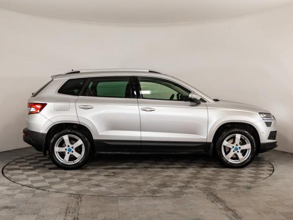 Skoda Karoq I с пробегом 2020 года, цена 2 249 000 рублей, 94350 км, внедорожник, Автокод Объявления