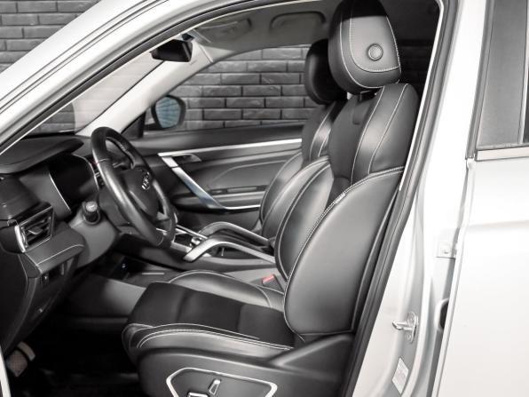 Geely Atlas Pro с пробегом 2022 года, цена 2 200 000 рублей, 60762 км, внедорожник, Автокод Объявления